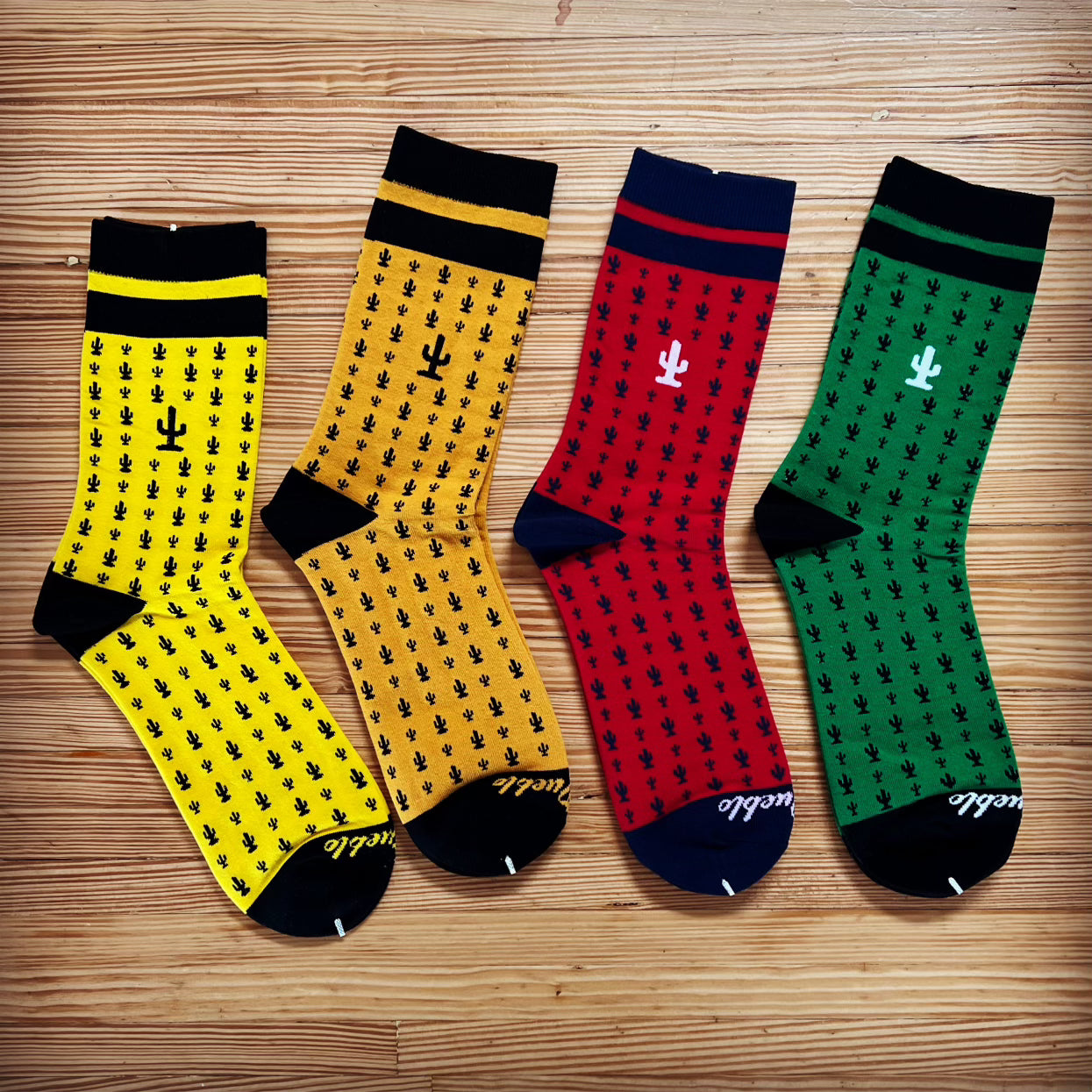 (C) Cactus Socks